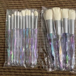 14 Pcs small makeup brushed